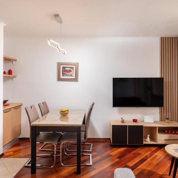 Big modern two - bedroom apartment with sea view and balcony - Spalato, Split