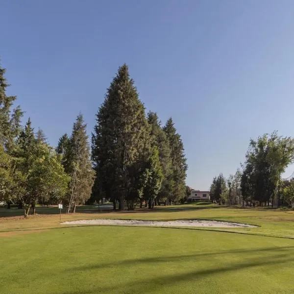 Collection O Hotel La Huerta Golf & Hotel, Cholula, hotel em Cholula