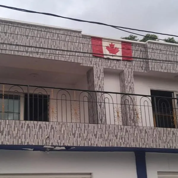Canadian House Summer Home, ξενοδοχείο σε Tolu