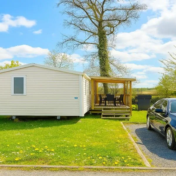 Home Sweet Home Domaine du Litteau、Litteauのホテル