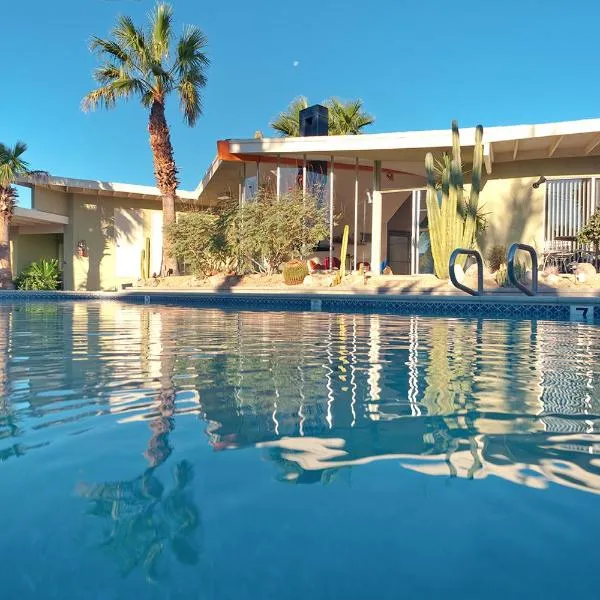 Hope Springs Resort, hotel in Desert Hot Springs