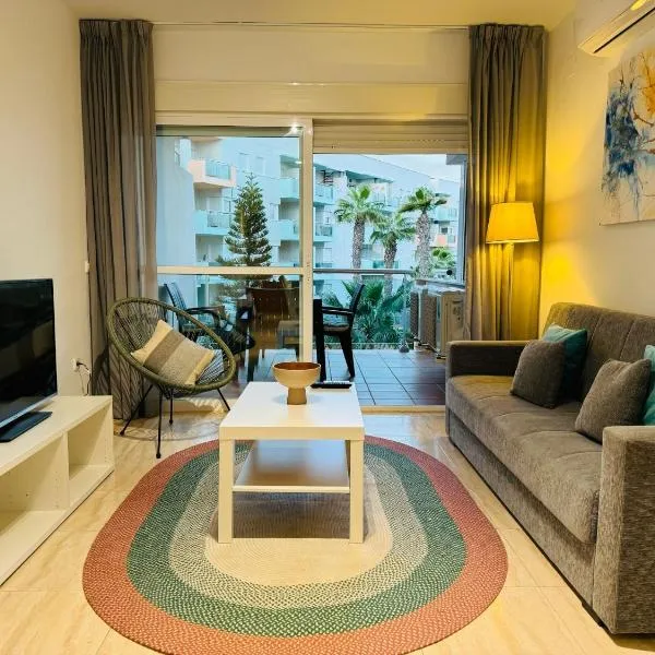 Golf and Sea Oasis, hotel in Almerimar