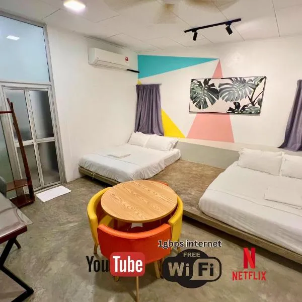 5 mins walking to East Coast Mall JW Guest House, hotel v destinaci Kuantan