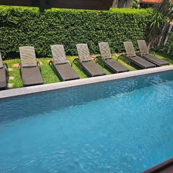 Chada Mantra Hotel, hotel en Chiang Mai