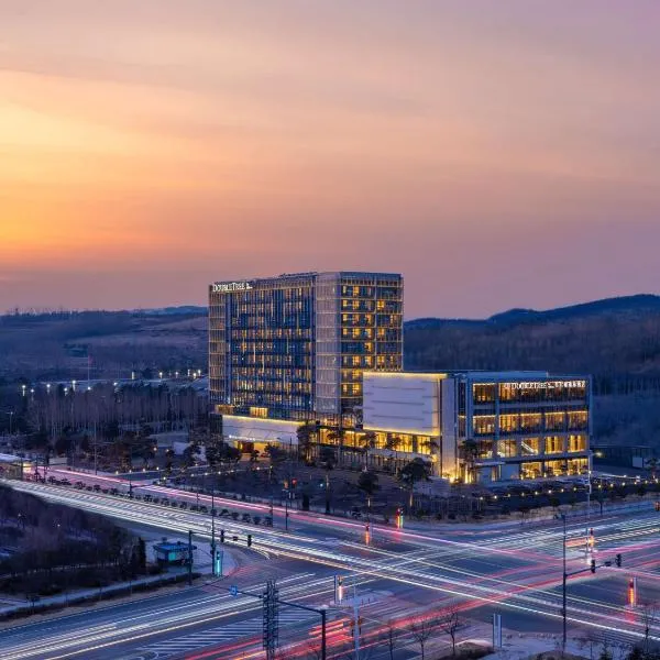 Doubletree By Hilton Yanji, hotel di Yanji