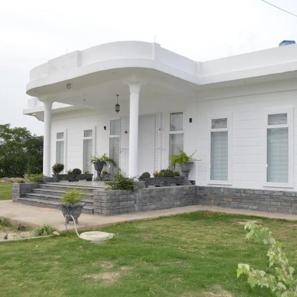 Astoria Hill Resort, hotel i Mingora