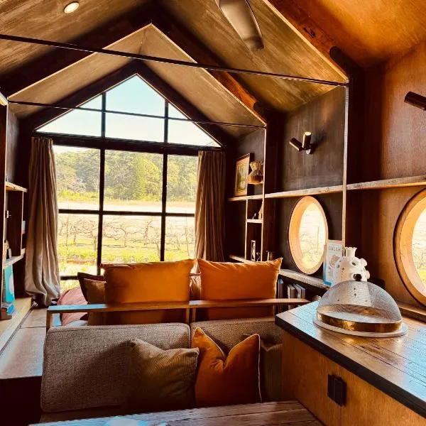 B Farm, hotel di Bobs Farm