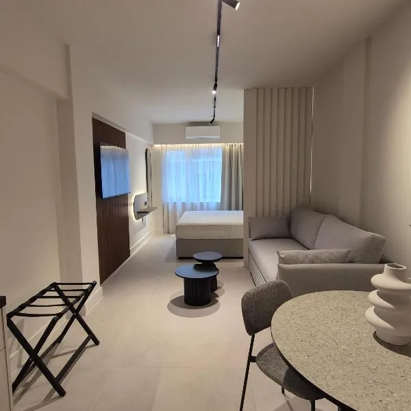 Shape Suites Athens, khách sạn ở Athens