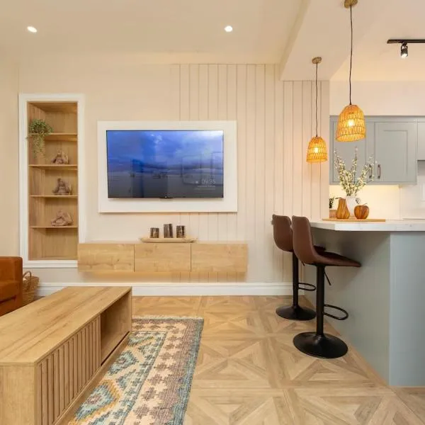 Sleeps 10 House near Bike Park Wales, hotell sihtkohas Merthyr Vale