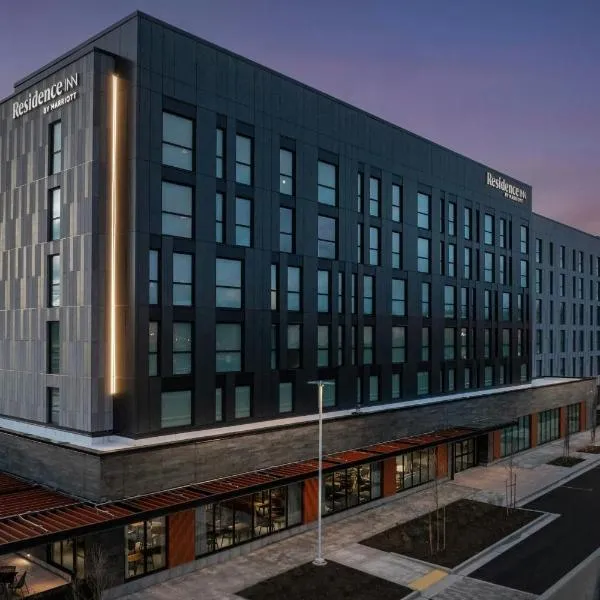 Residence Inn by Marriott Seattle Northgate Station, hotel in Seattle