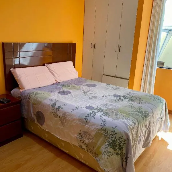 Omi's Room 2, hotel en Lima