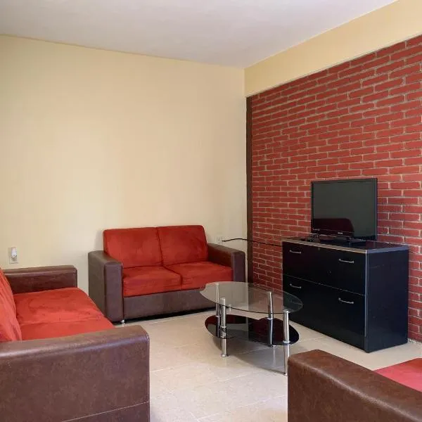 Ideal apartment to rest near the Airport, hotel in Oaxaca City