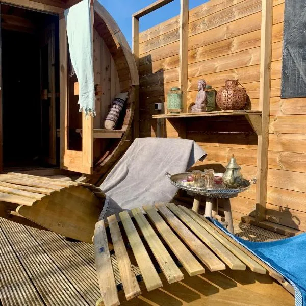 Kampari、Delfstrahuizenのホテル