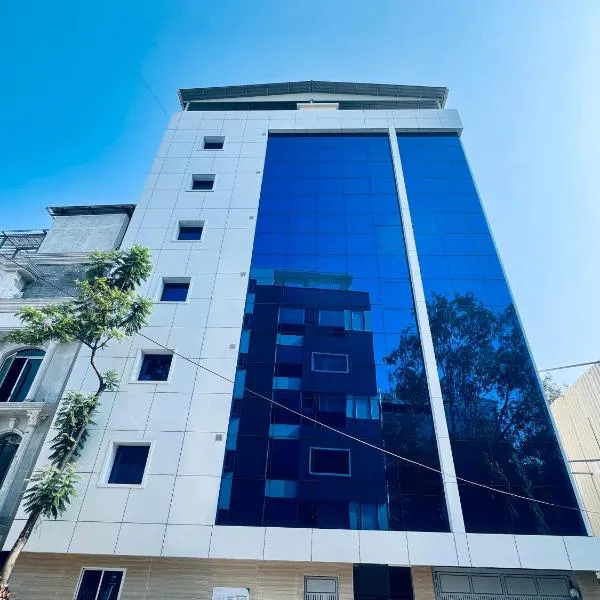 Stayhomestays Grande, hotel in Bengaluru