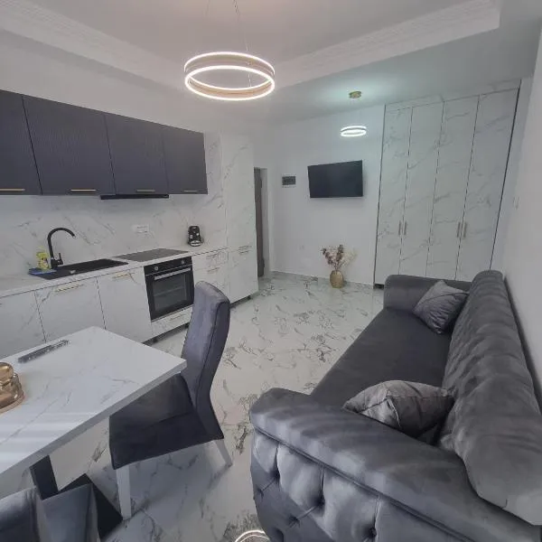 Gonbuilding Residence, hotel in Suceava