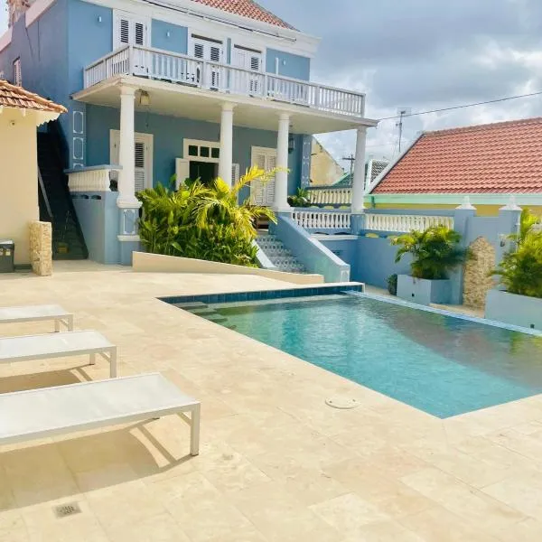 Atelier Skalo Boutique Hotel, hotel in Willemstad