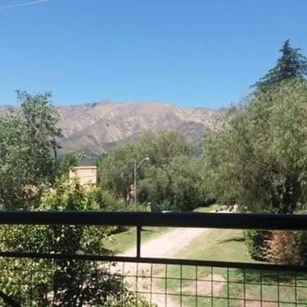 Los Damascos, ξενοδοχείο σε Merlo