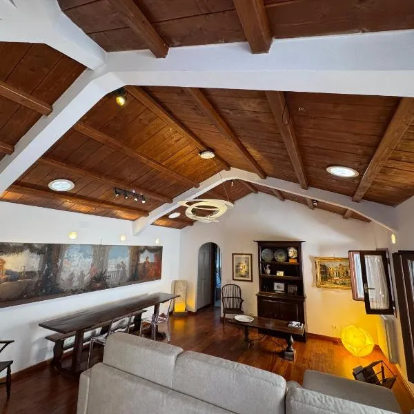 Domus Colosseum, detached house just few steps from the Colosseum, ξενοδοχείο στη Ρώμη