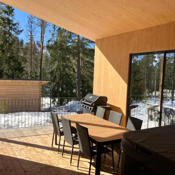 이위베스퀼레에 위치한 호텔 Havu Resort Laajavuori - Luksushuvila keskellä suomalaista metsää, Jyväskylä