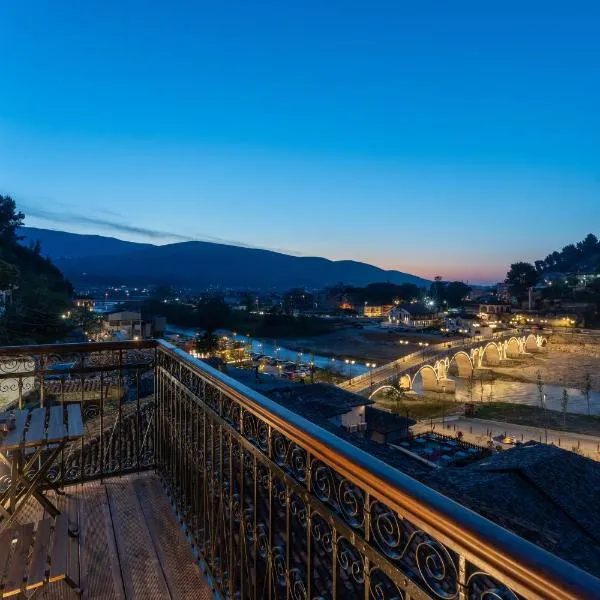 GrandView Hotel, hotel in Berat