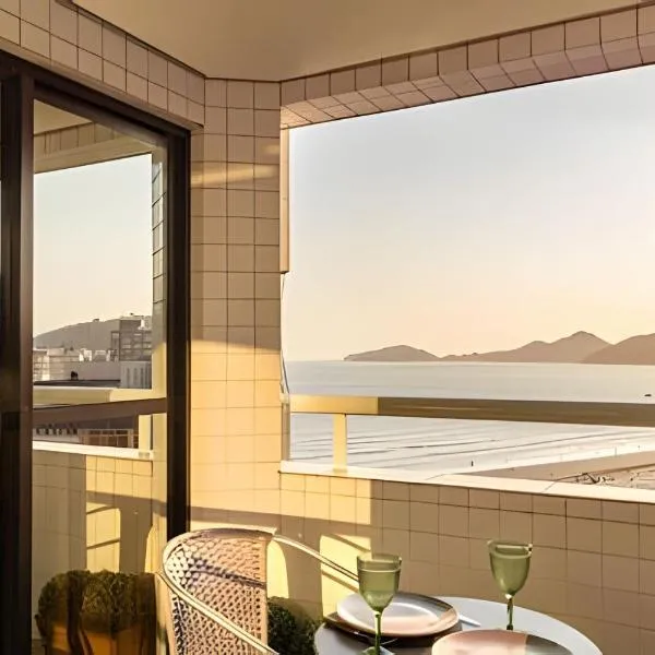 ARK Houses - Flat Vista-Mar - Piscina na Cobertura、サントスのホテル