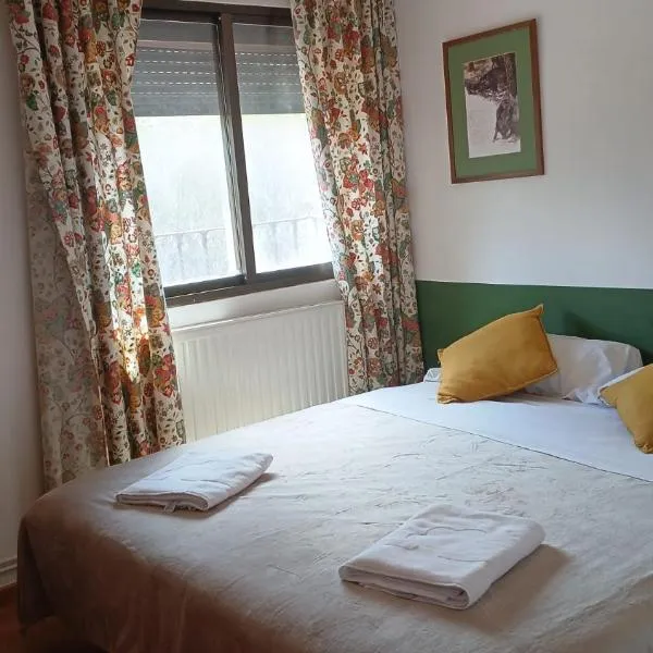 HOSTAL RURAL ALTO TAJO POVEDA, hôtel à Poveda de la Sierra