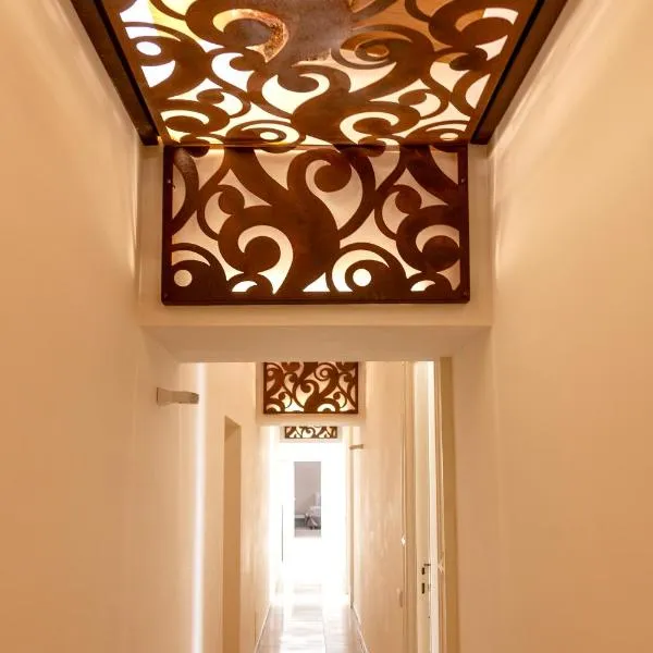 Opera 5, hotel in Naples