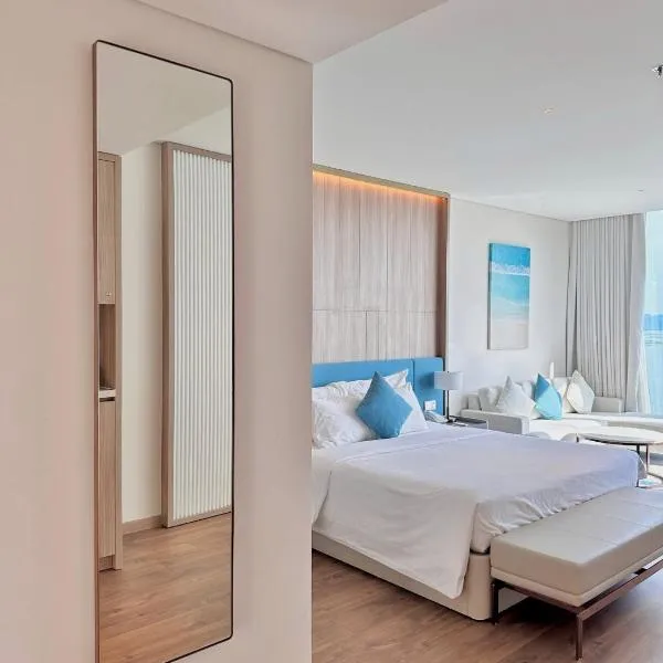 Àlacarte Ha Long Bay Apartment - Golden Horizon, hotel in Ha Long