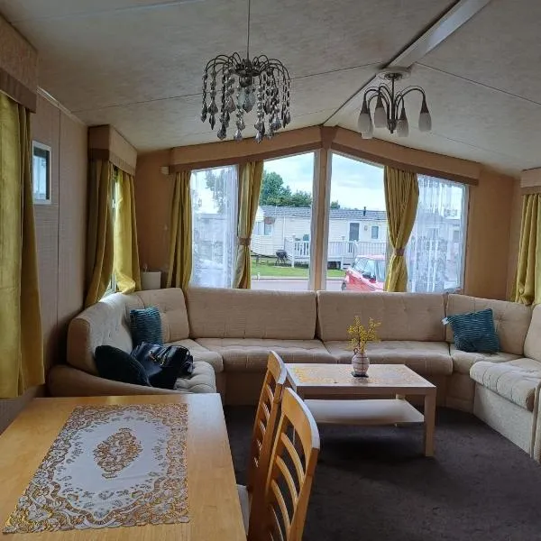 Cozy Caravan Retreat, hotel en Saint Osyth