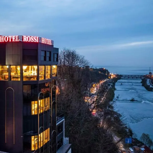 Rossi Luxury Hotel, hotel in Pazar