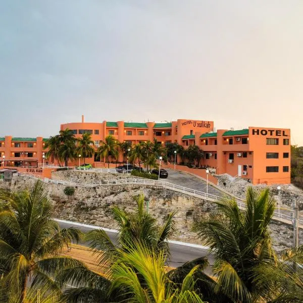 Hotel Uxulkah, hotel in Campeche