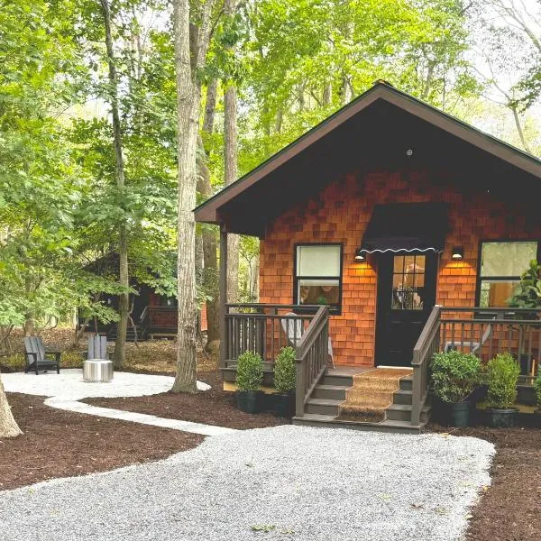 North Fork Cottages & RV Resort, hotel in Greenport