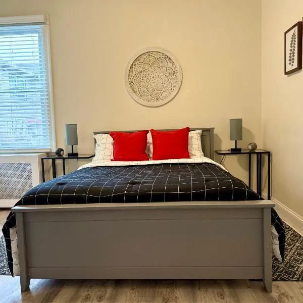 2-A Diamond in Yonkers, ξενοδοχείο σε Γιόνκερς