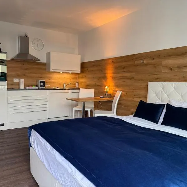 Maritimes Luxusapartment, Hotel in Rostock