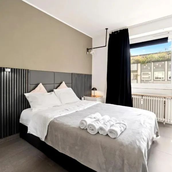 Smart City Apartment in Bestlage! self check-in, Neu!, hotel in Cologne