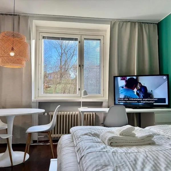 Studio May, your home away from home, hotel in Helsinki