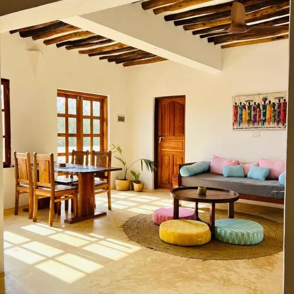 Two Bedroom Private Apartment in Shela, Lamu – hotel w mieście Shela