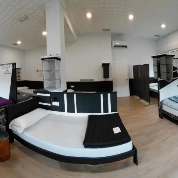 레돈델라에 위치한 호텔 Albergue A ROTONDA