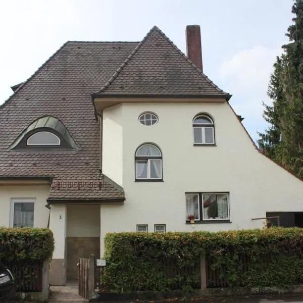 Beautiful loft near city and Danube, hotel u gradu Noj-Ulm