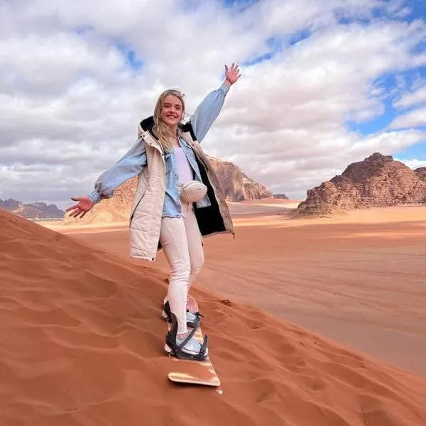 Wadi rum Rozana camp, hotel in Wadi Rum