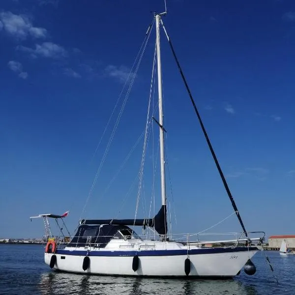 Joky - Floating refuge, hotel em Lisboa