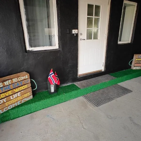 A house in the heart of Vesterålen, hotel in Stokmarknes