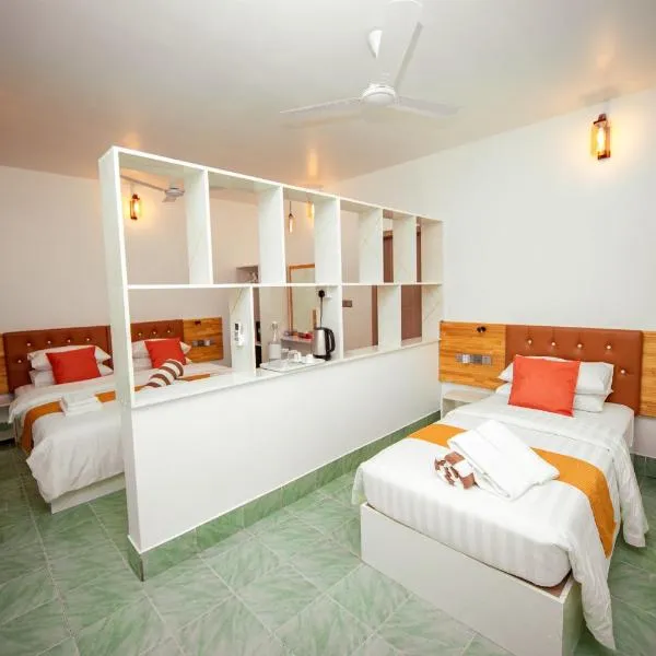 Velana Vibes at Mathiveri, Hotel in Insel Mathiveri