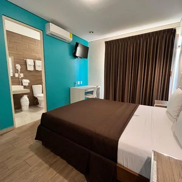 Hotel Guivá Aeropuerto, hotel in Oaxaca City