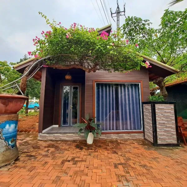 Xanh Homestay, hotel di Phù Cát
