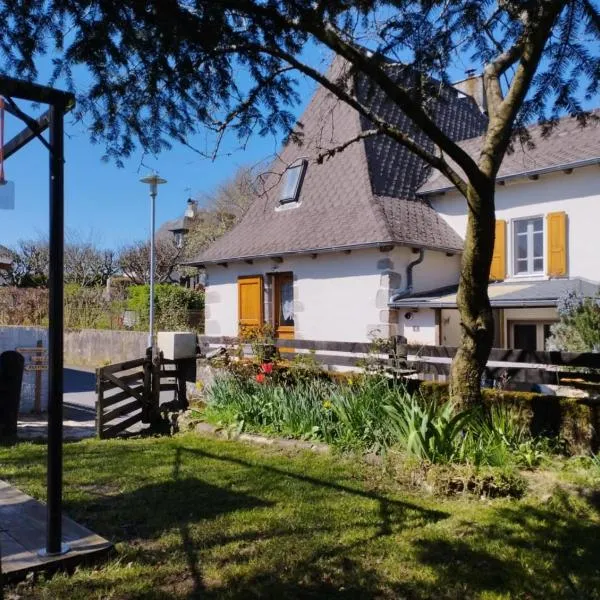 Gîte familial "La montagne des vaches", Hotel in Saint-Antoine