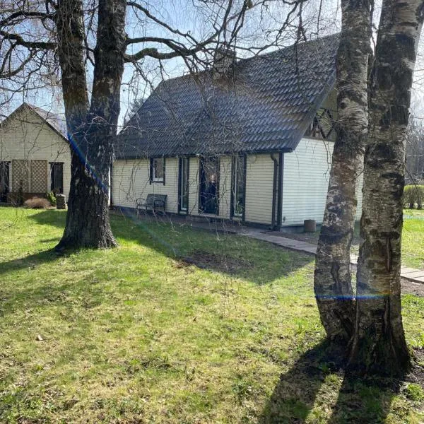 Forest Edge House, hotell Paides
