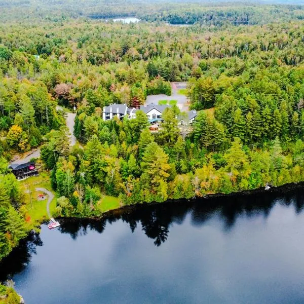 Domaine du lac long- Piscine & Spa-, hotell sihtkohas Saint-Alphonse-Rodriguez