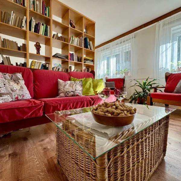 Apartmán Kopretina, готель у місті Kolová