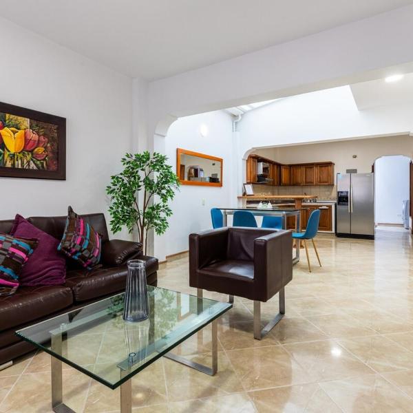Stay in the most welcoming place, Medellín